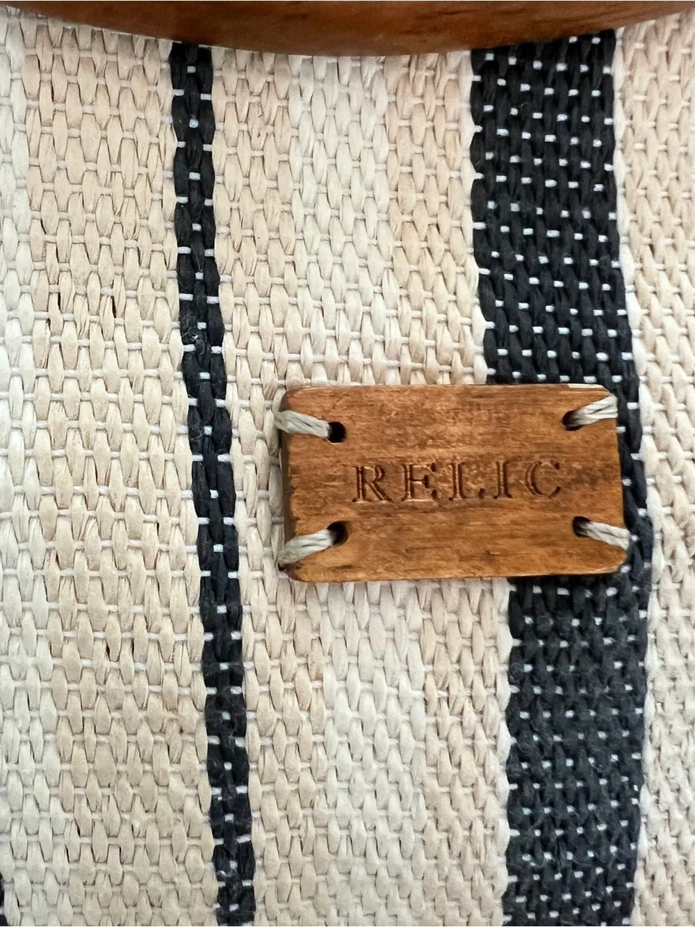 Relic Straw Tote Wood Handle Striped Resort Beach Bag purse handbag